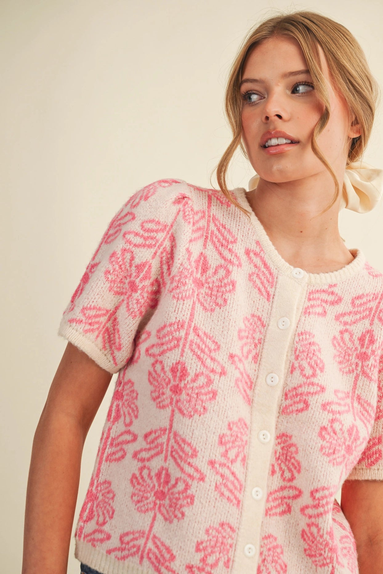 Floral Knit Short Puff Sleeve Sweater Cardigan - Pink