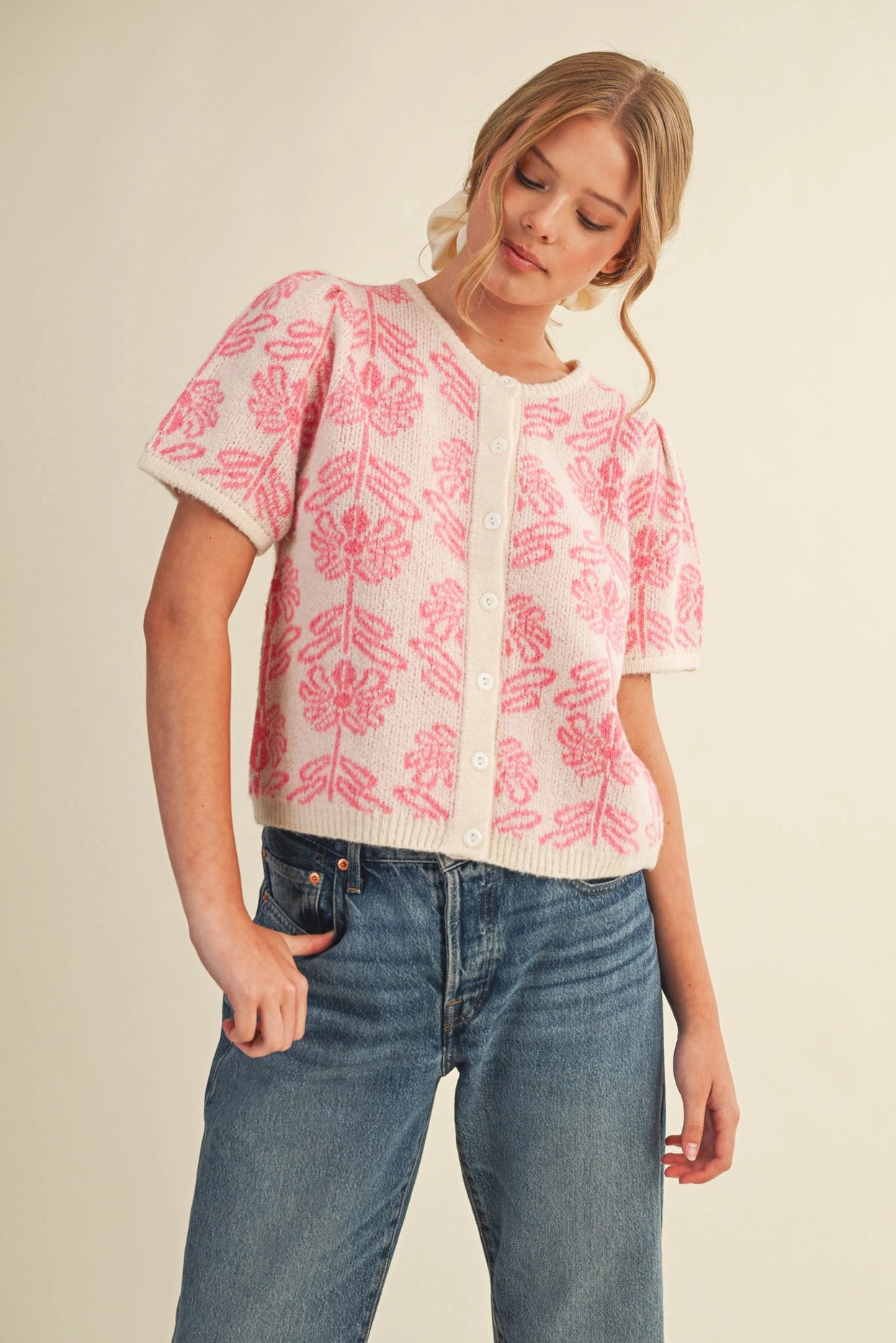 Floral Knit Short Puff Sleeve Sweater Cardigan - Pink