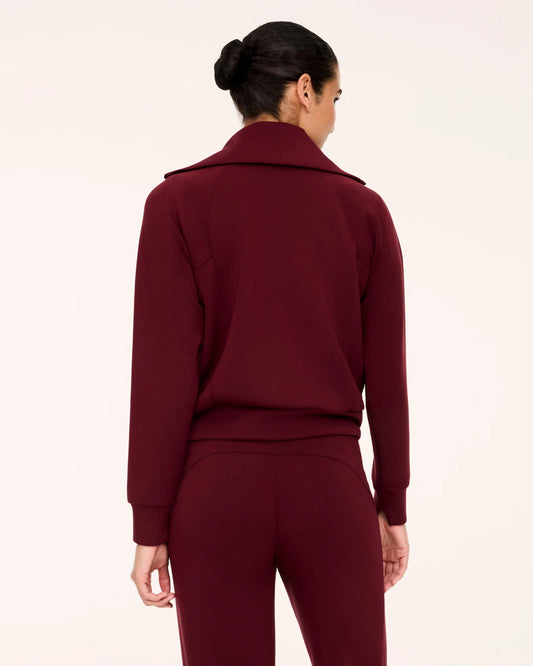 AirEssentials® Half Zip - Vino