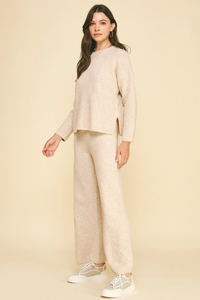 Soft Yarn Knit Sweater - Oatmeal