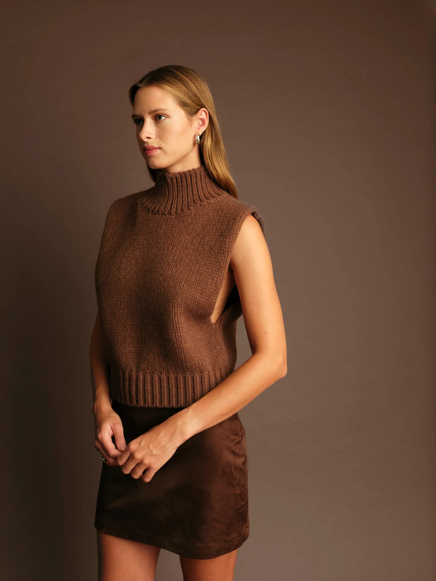 George Turtleneck Knit Vest - Chocolate