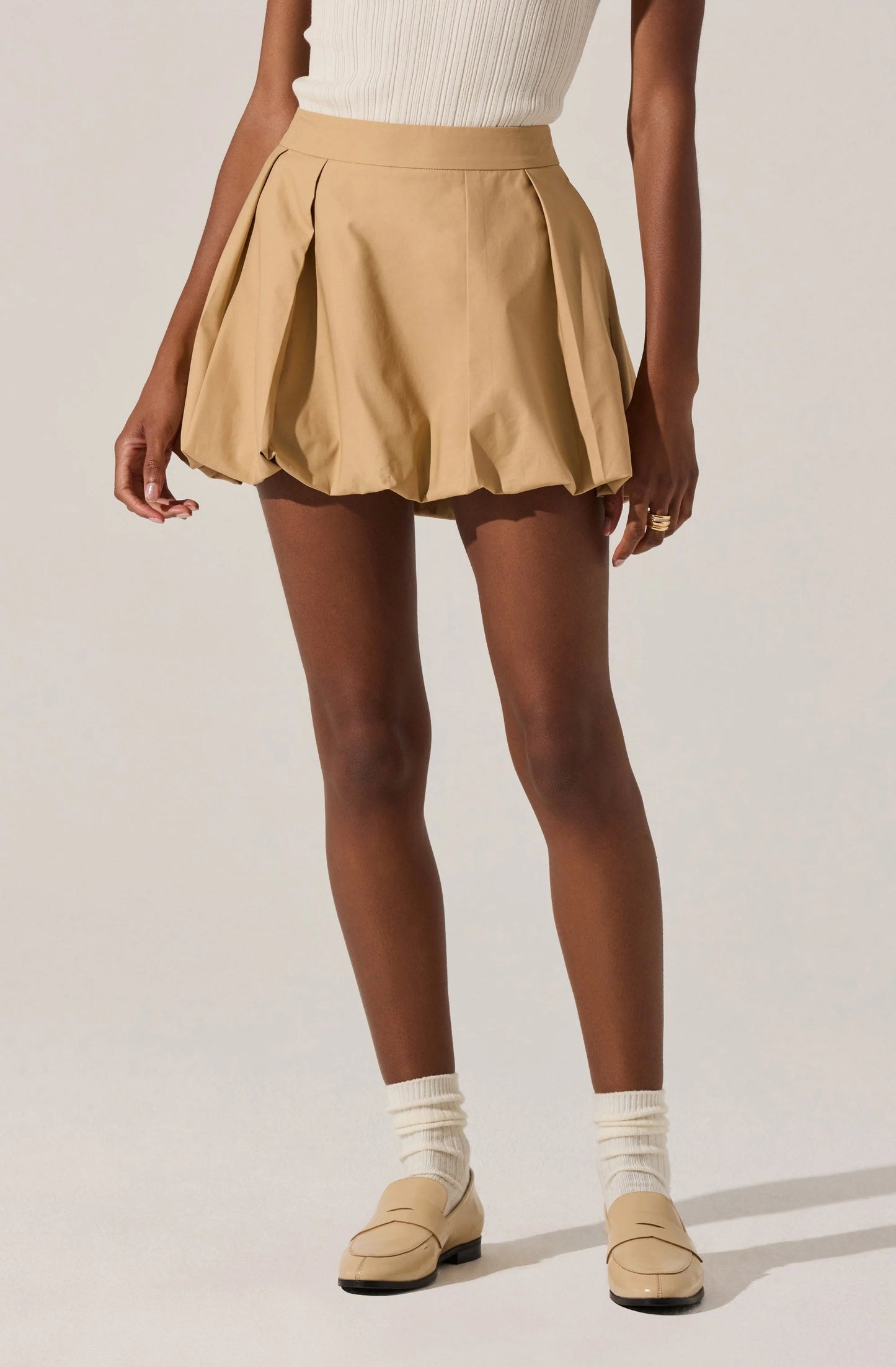 Toini Pleated Bubble Mini Skort - Khaki