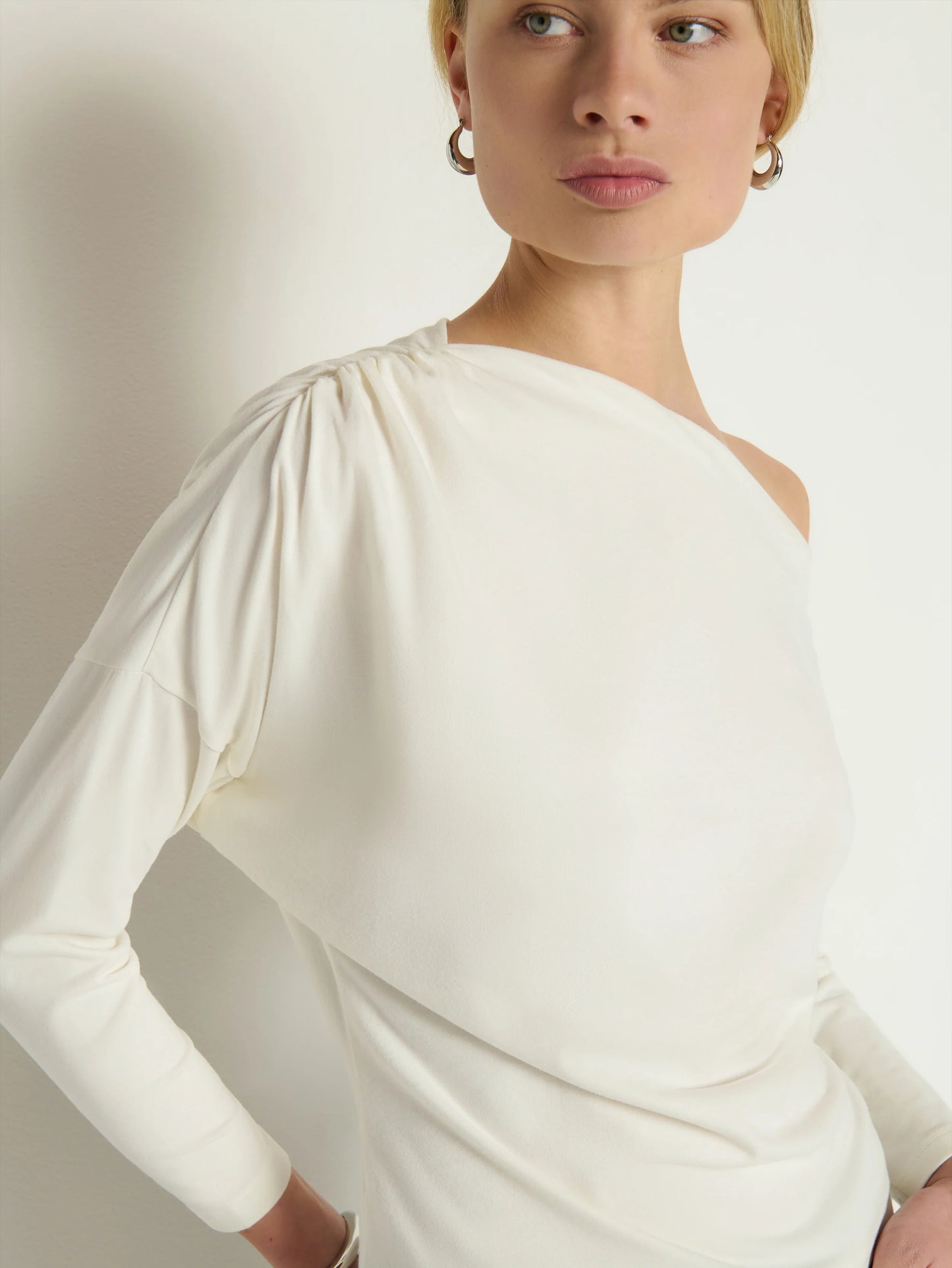Pietra Off Shoulder Top - Porcelain