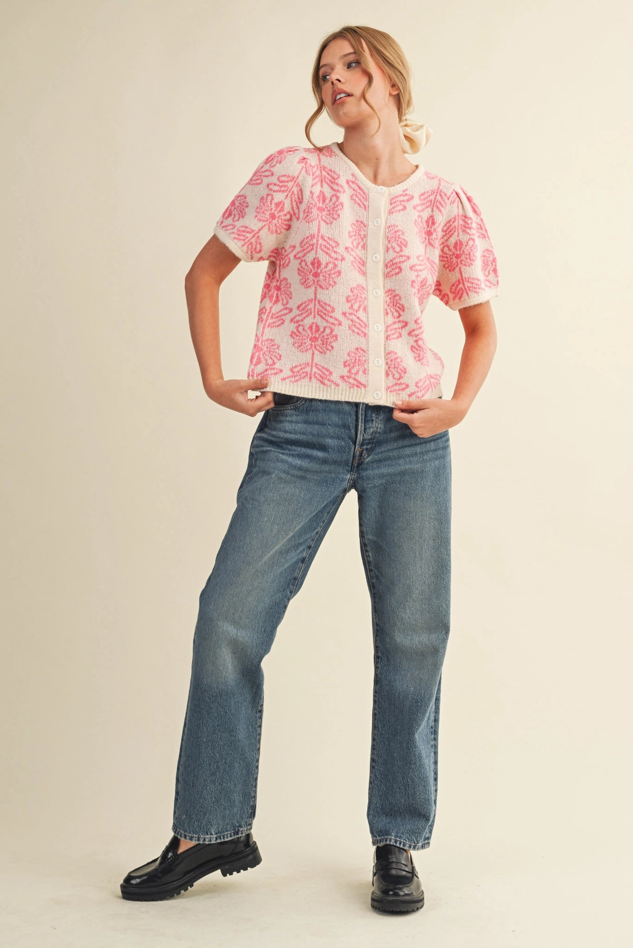 Floral Knit Short Puff Sleeve Sweater Cardigan - Pink