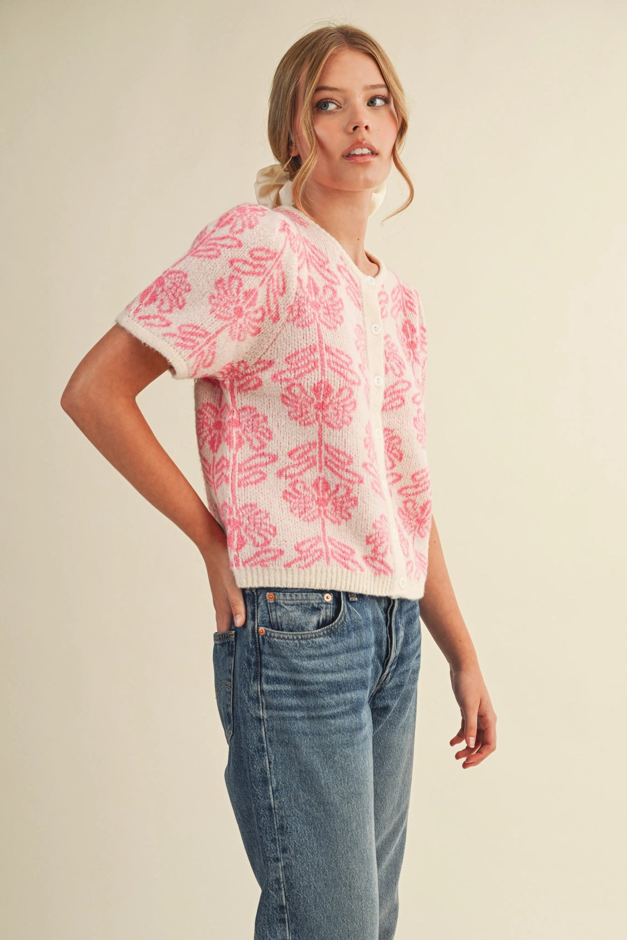 Floral Knit Short Puff Sleeve Sweater Cardigan - Pink