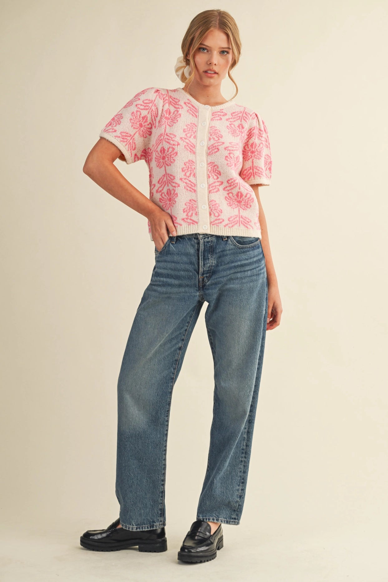 Floral Knit Short Puff Sleeve Sweater Cardigan - Pink