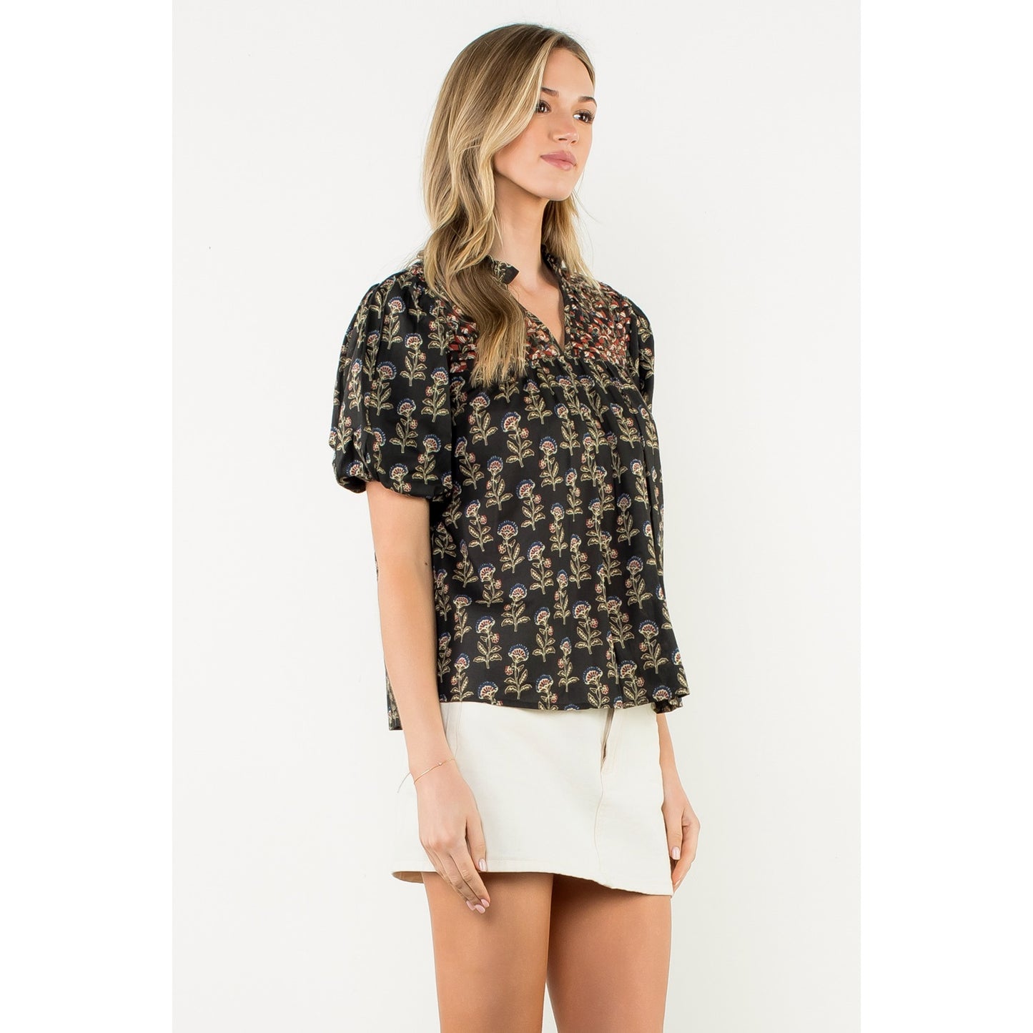 Puff Sleeve Floral Print V-Neck Top - Black