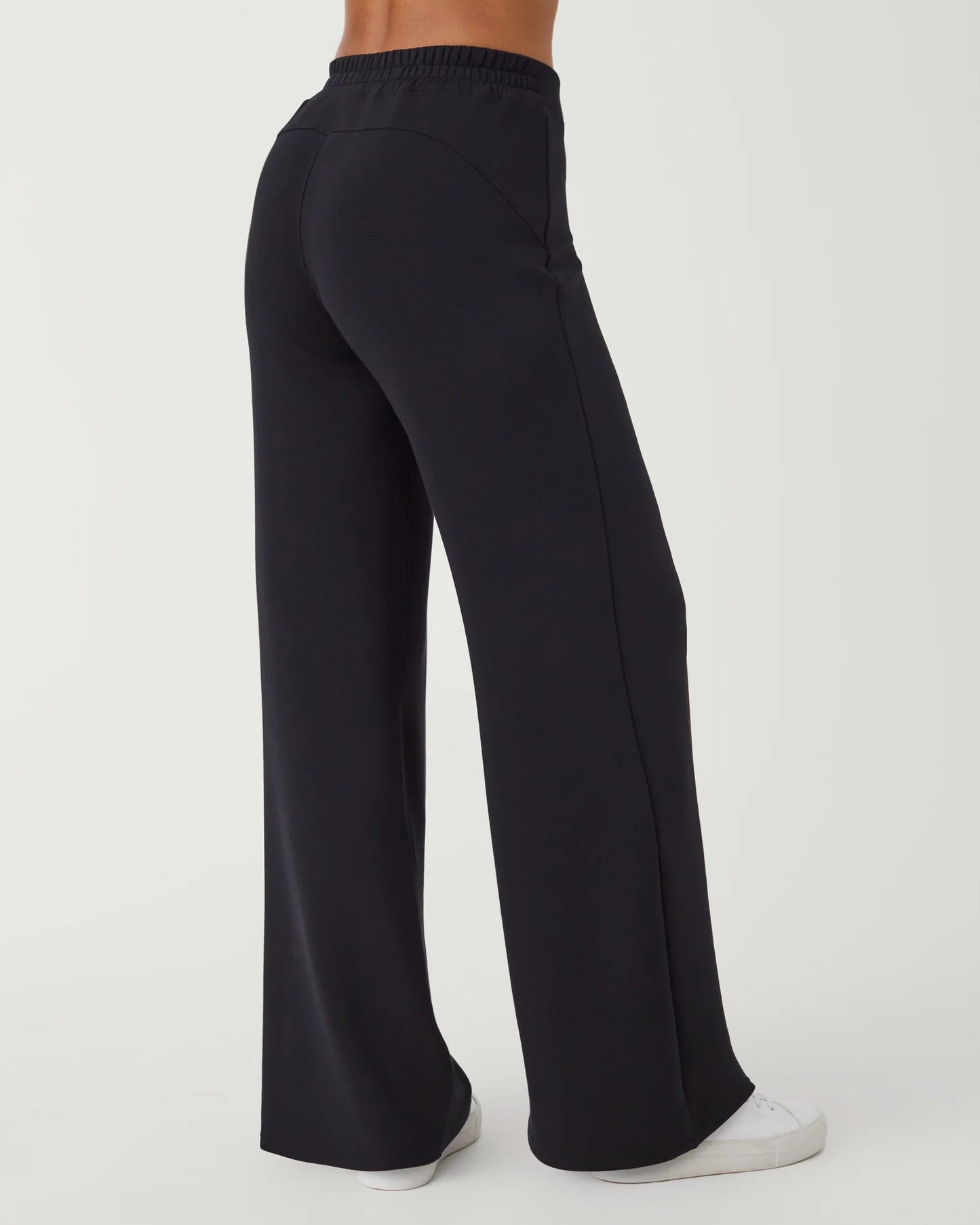 Spanx - AirEssentials Wide Leg Pant - Very Black