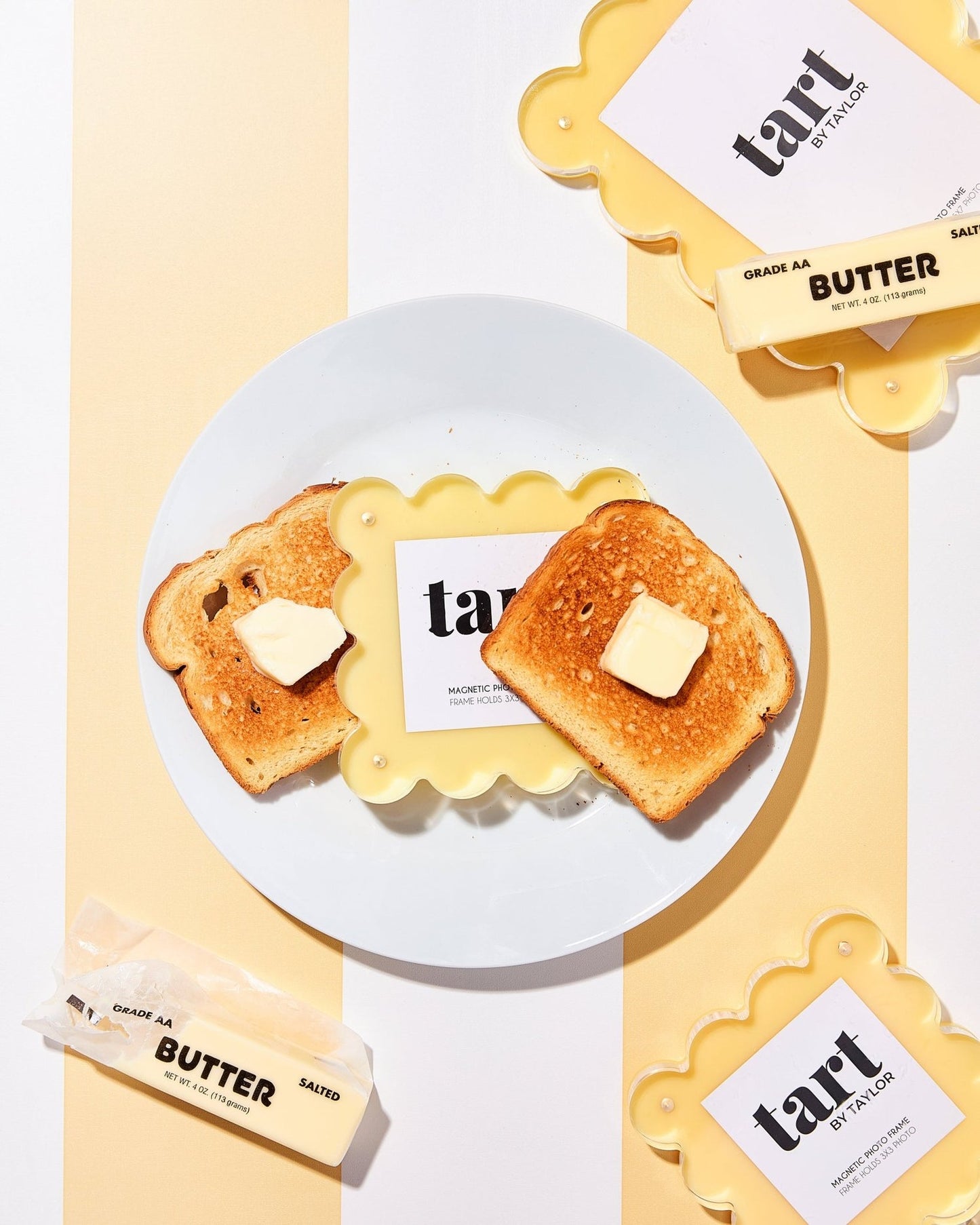 BUTTER YELLOW MINI ACRYLIC PICTURE FRAME