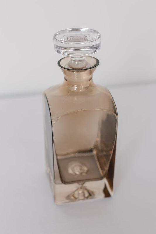 ESTELLE COLORED DECANTER - HERITAGE {AMBER SMOKE}