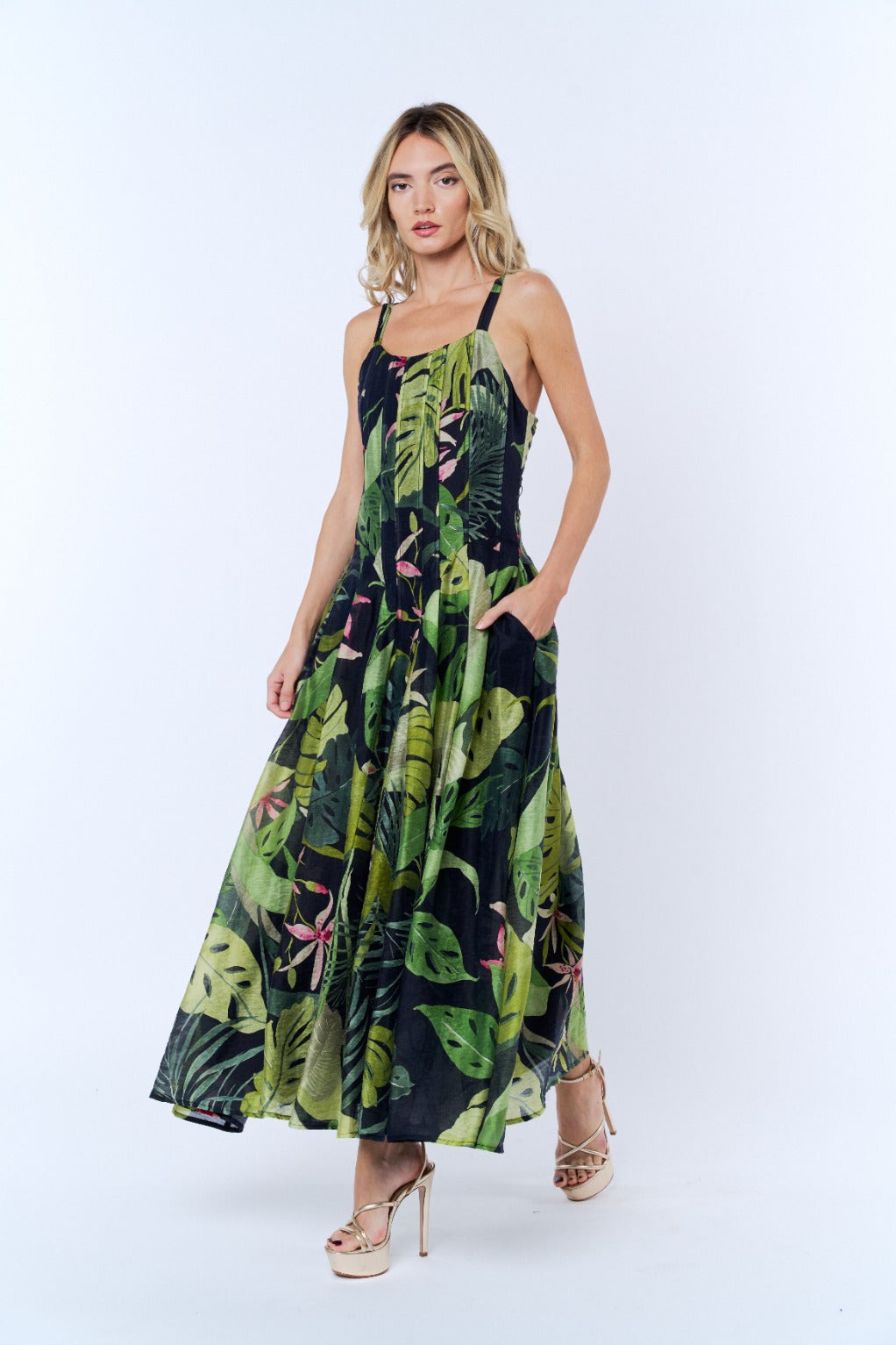 Dorothy Topstitched Gusset Maxi Dress - Green