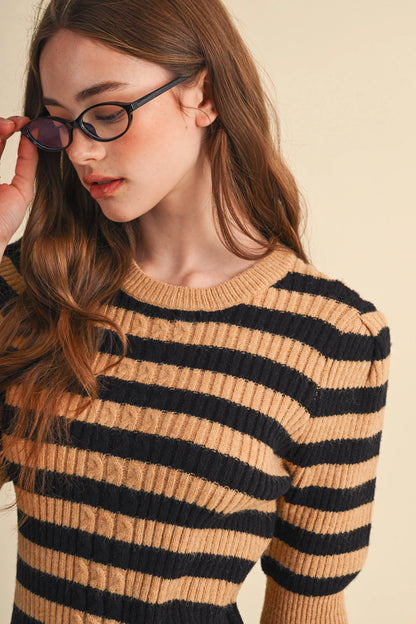 Striped Cable Knit Short Sleeve Sweater - Sand Black