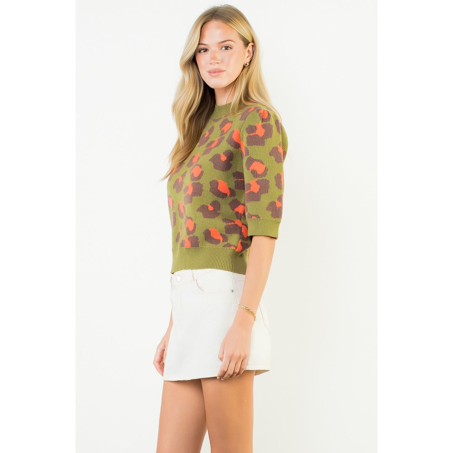 Short Sleeve Leopard Print Knit Top - Olive
