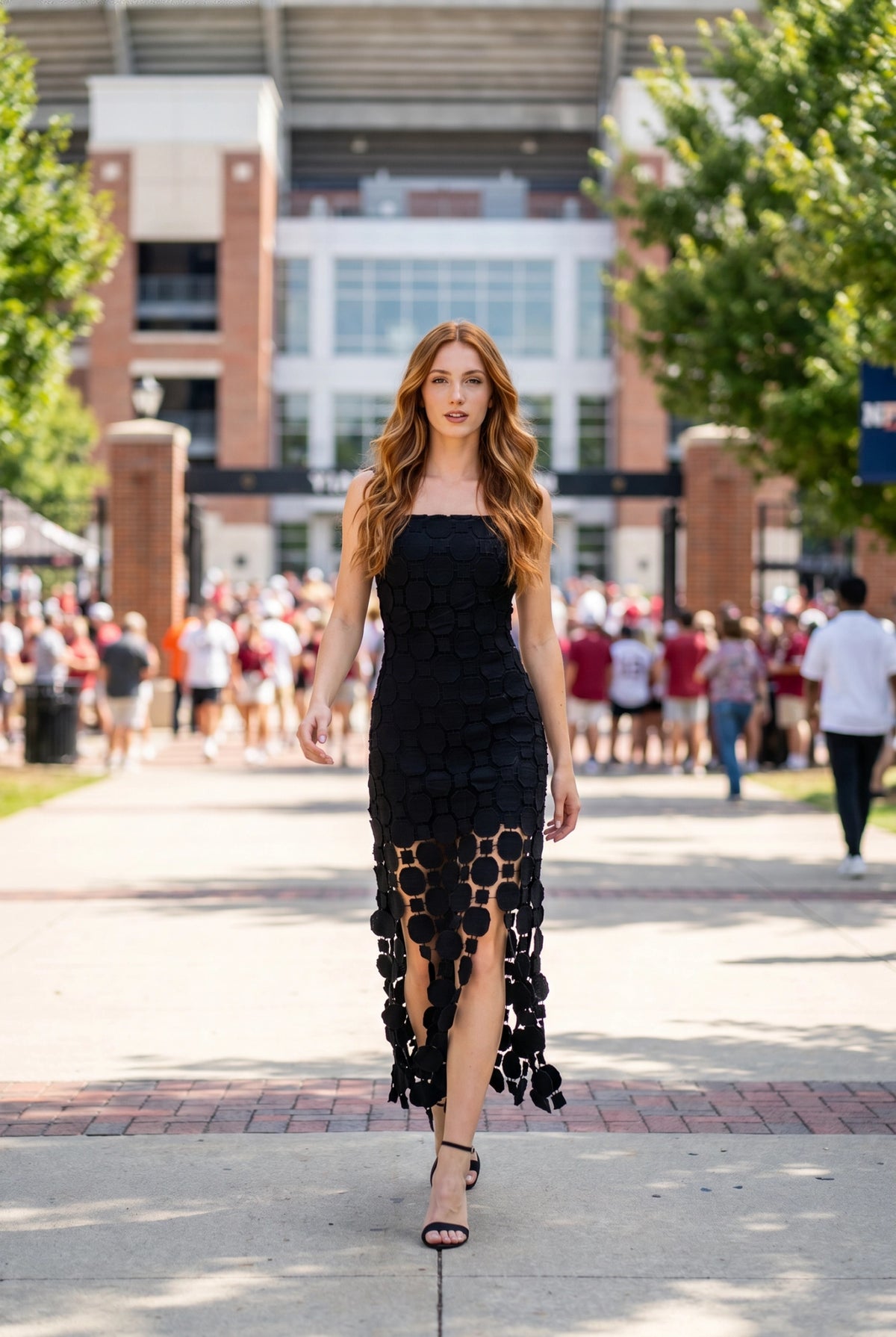 3D Lace Appliqué Fringe Hem Bodycon Midi Dress - Black