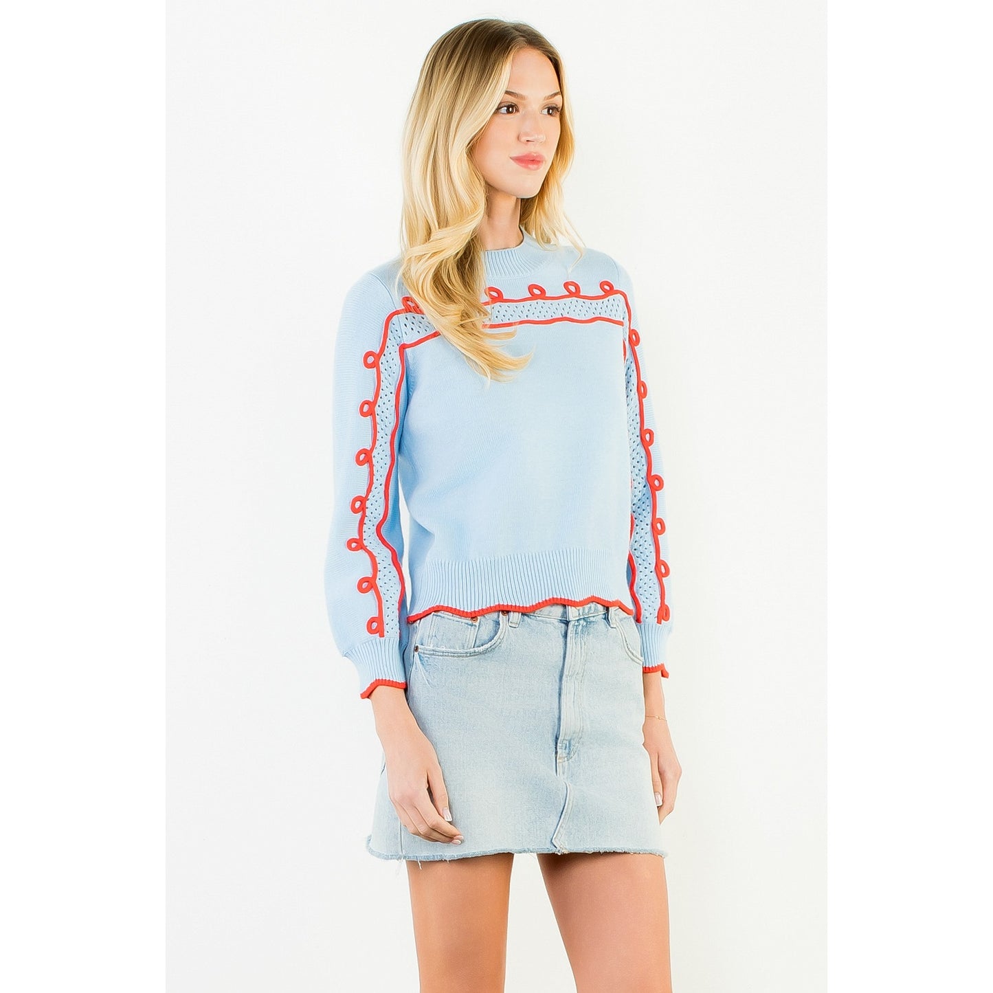 Long Sleeve Wavy Pattern Knitted Sweater - Blue