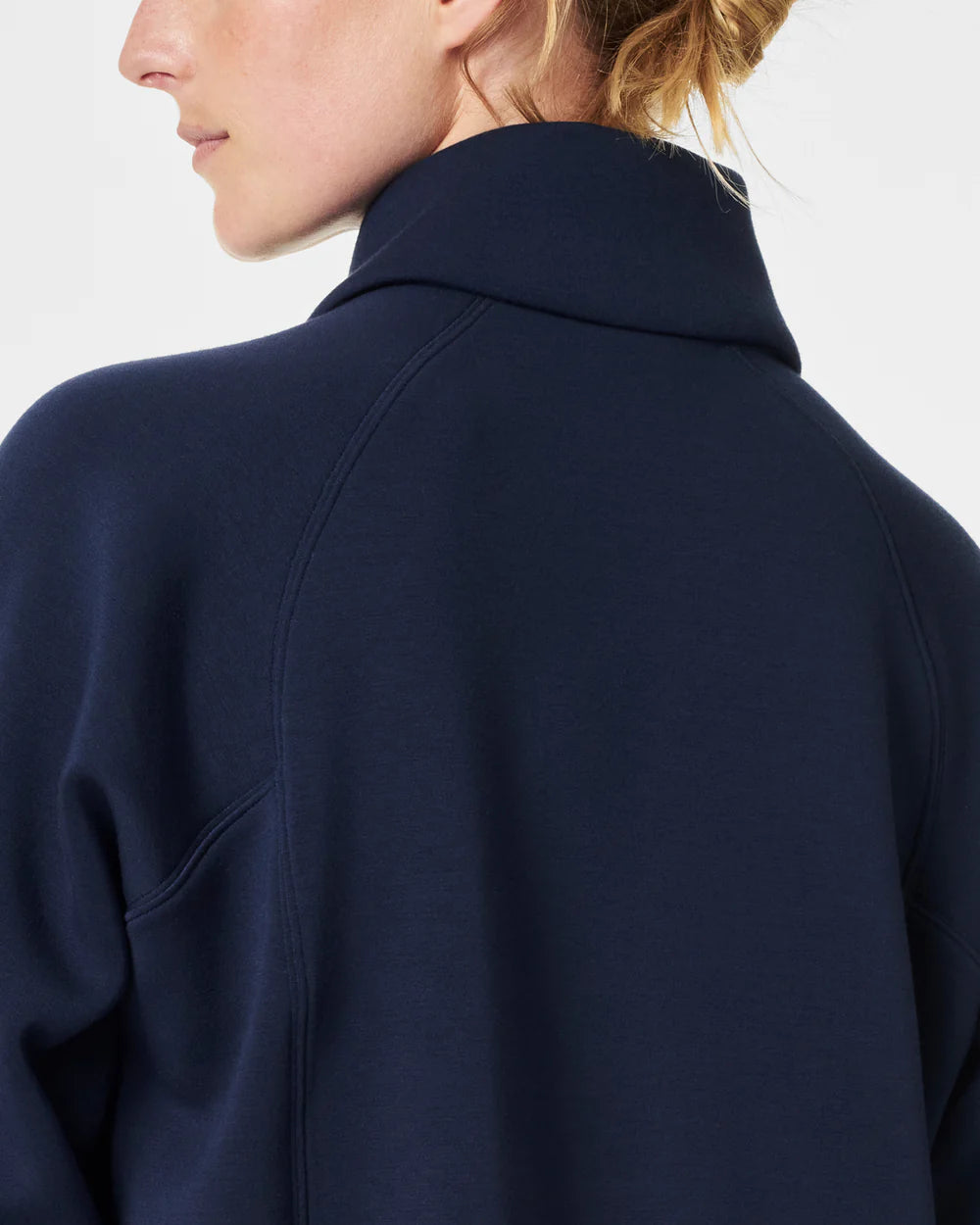 AirEssentials® Half Zip - Timeless Navy - Spinout
