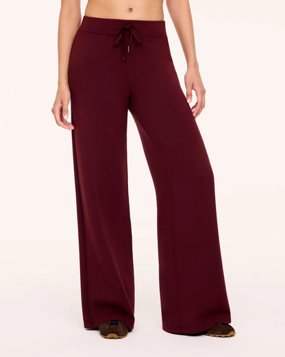 AirEssentials® Wide Leg Pant - Vino