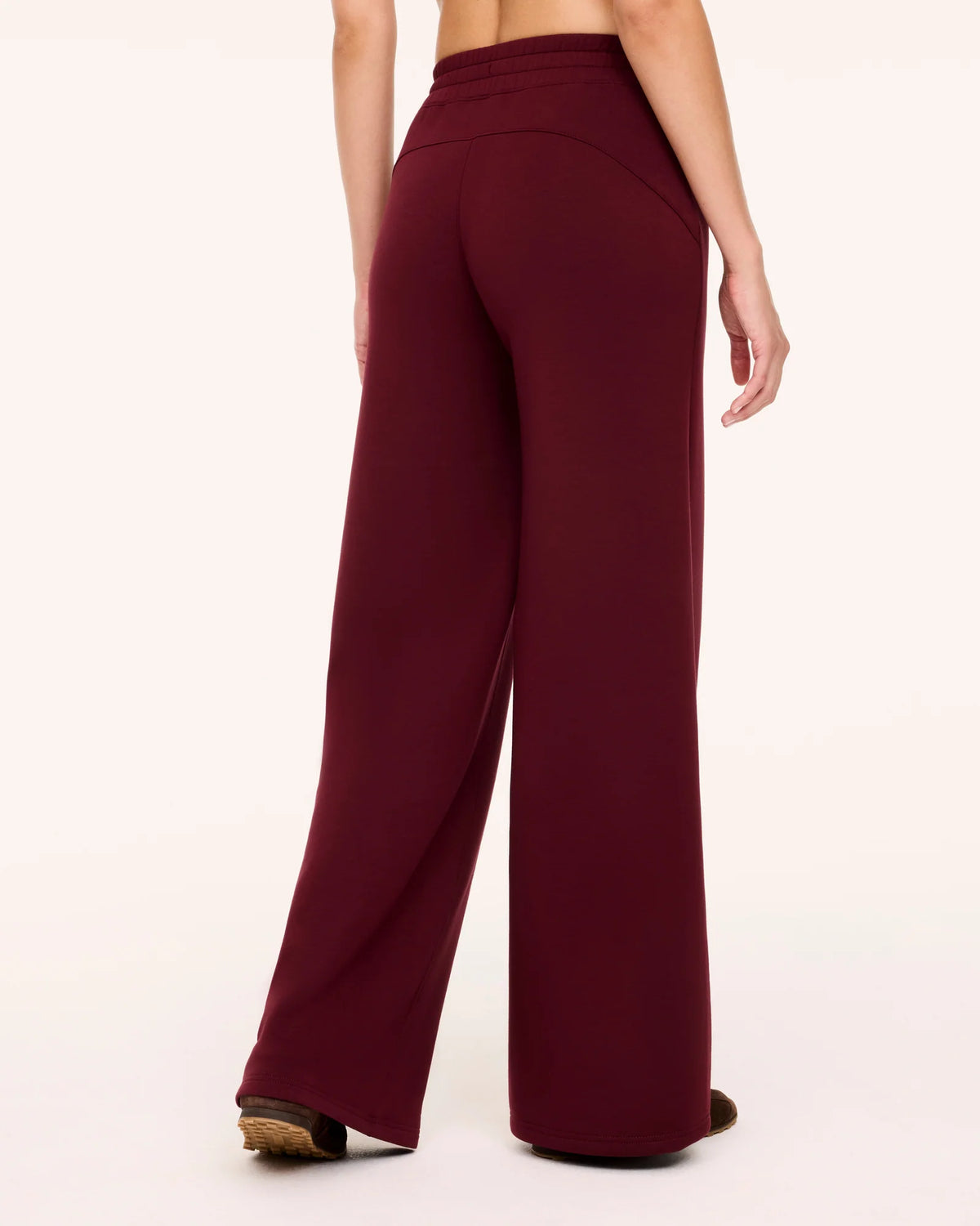 AirEssentials® Wide Leg Pant - Vino