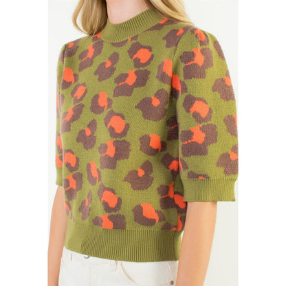 Short Sleeve Leopard Print Knit Top - Olive