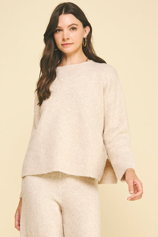 Soft Yarn Knit Sweater - Oatmeal