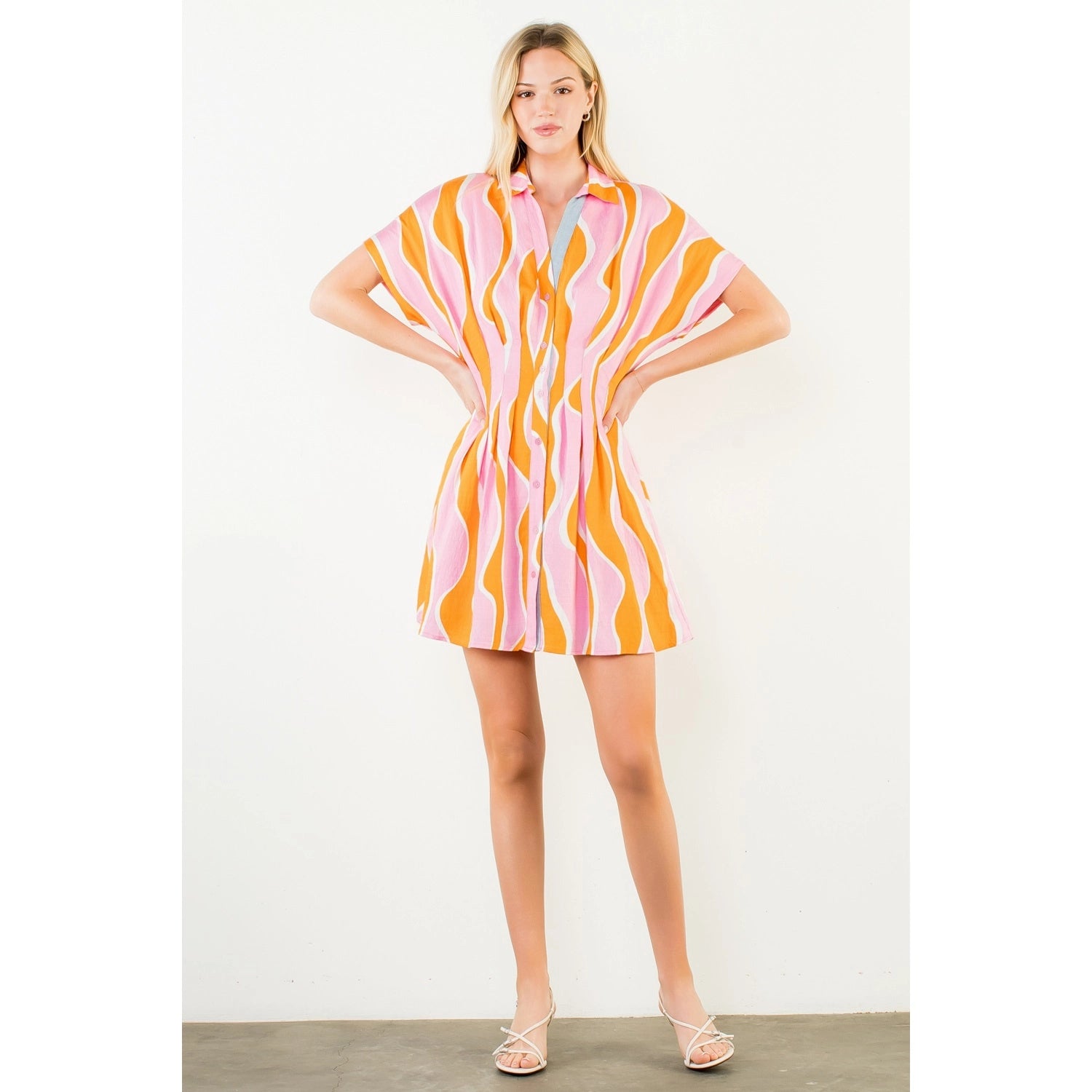 Short Sleeve Wavy Striped Pattern Dress - Pink