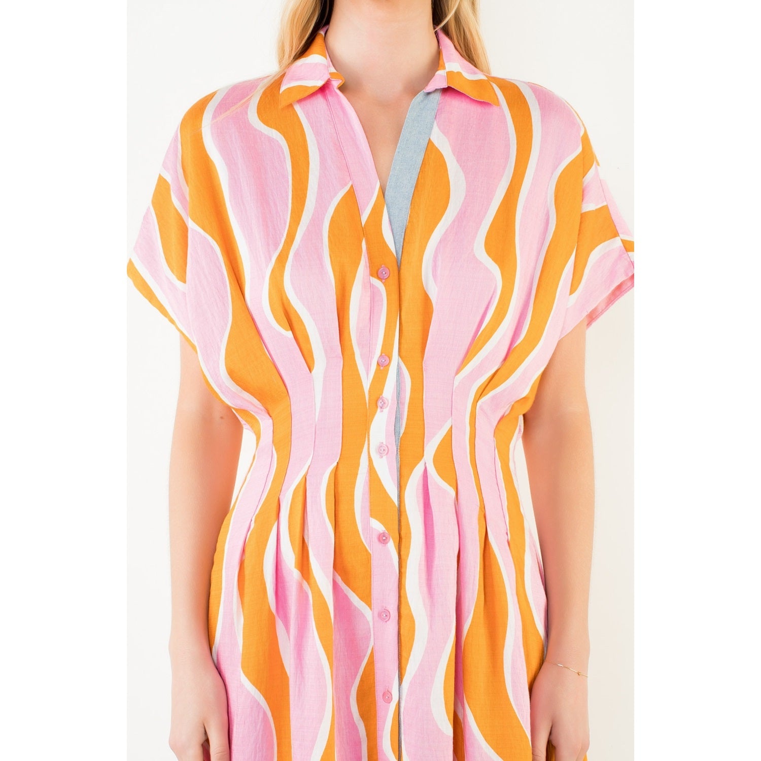 Short Sleeve Wavy Striped Pattern Dress - Pink