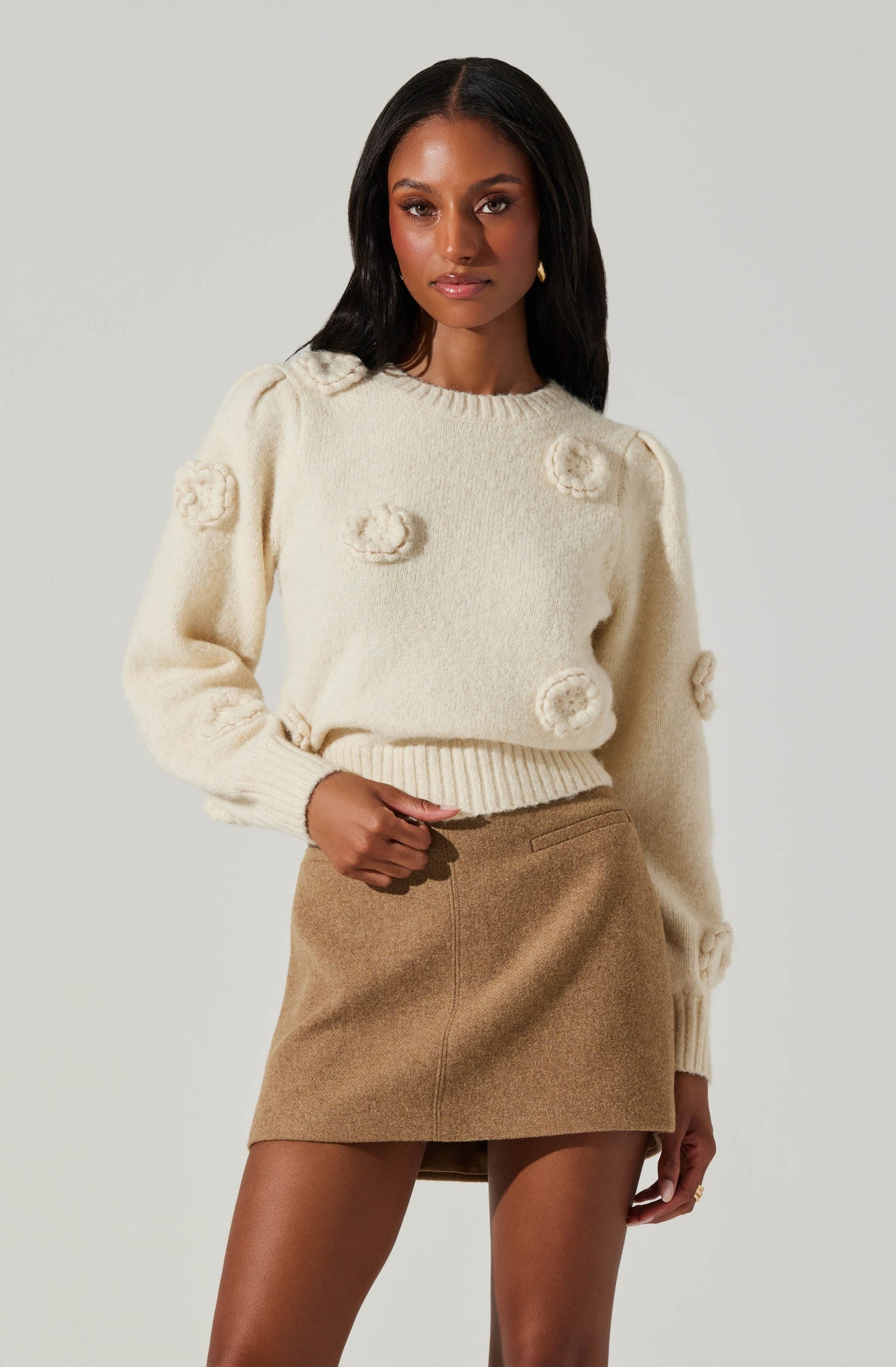 ASTR - Wilessa 3D Floral Sweater - Cream