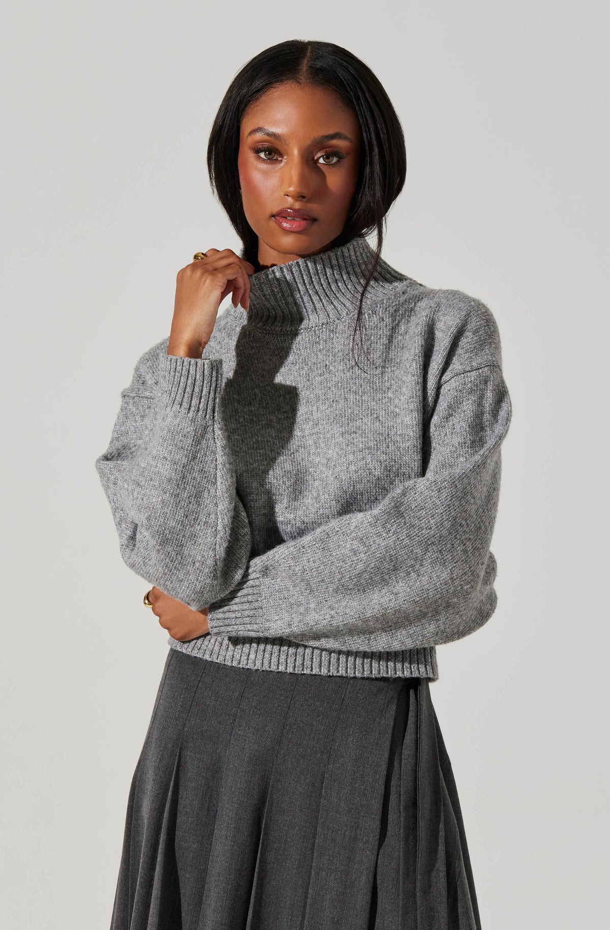 ASTR - Fiala Mock Neck Sweater - Heather Grey