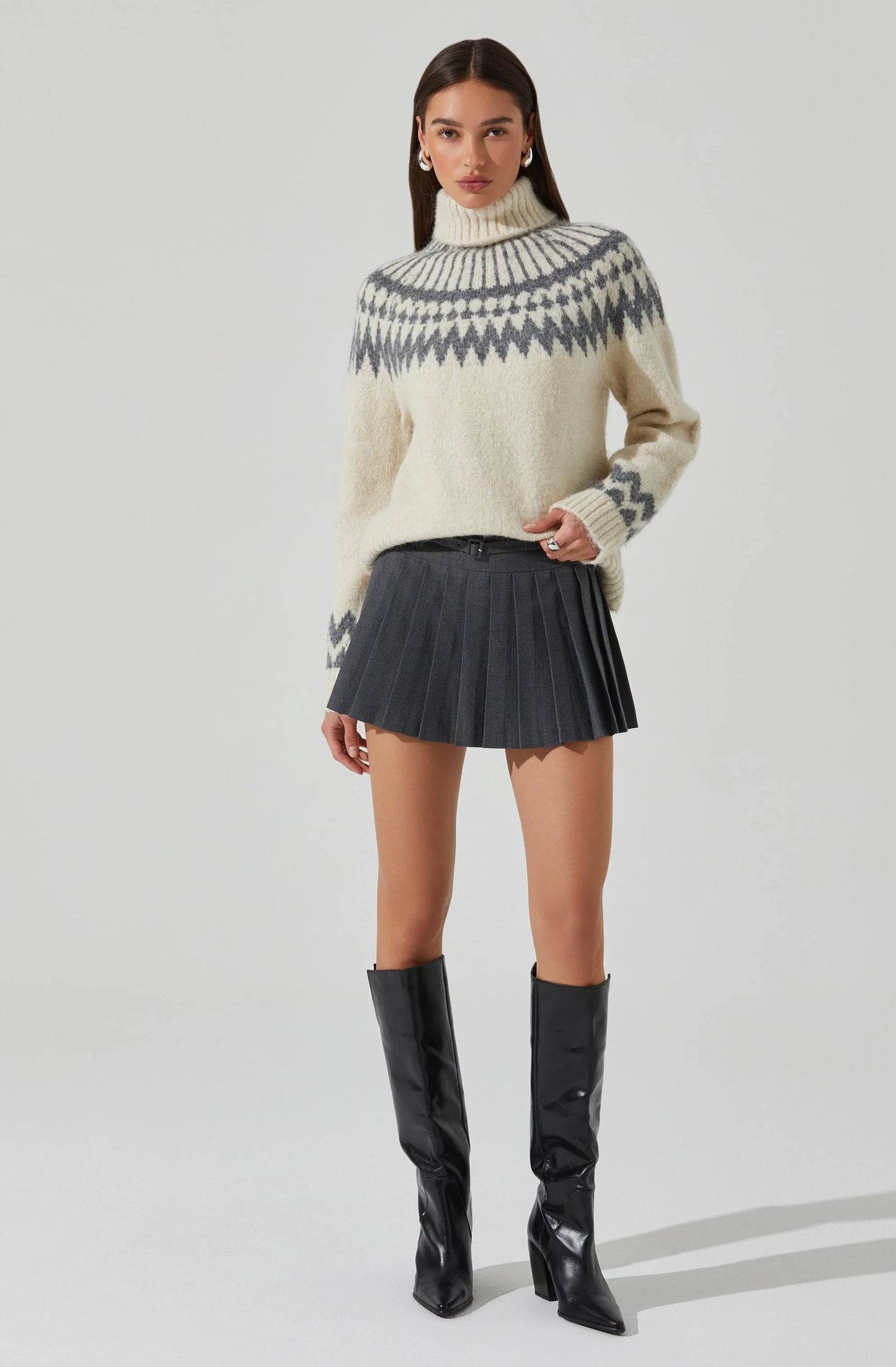 ASTR - Leka Fair Isle Turtleneck Sweater - Cream Grey