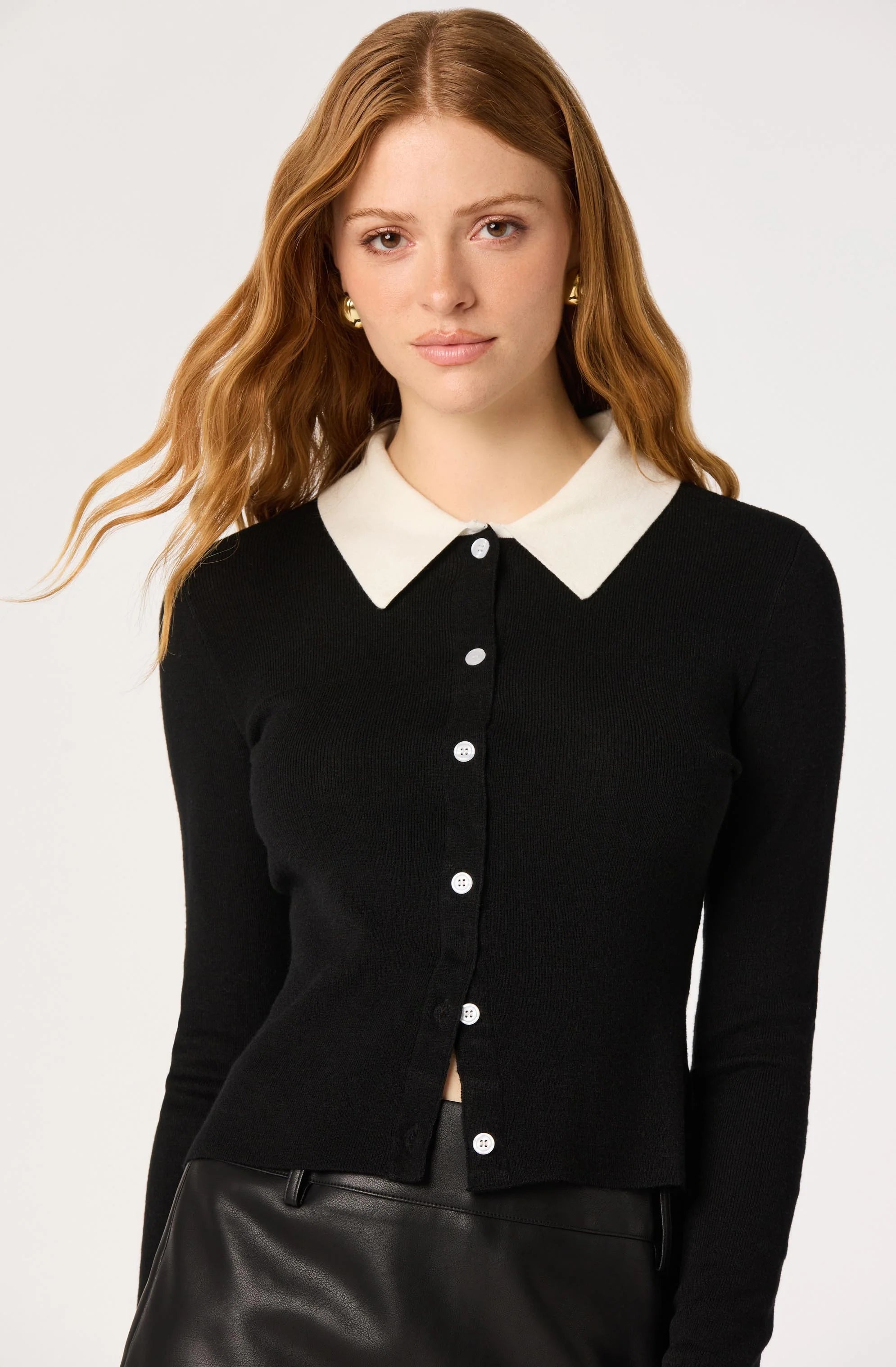 Tyra Contrast Collar Ribbed Cardigan in Black