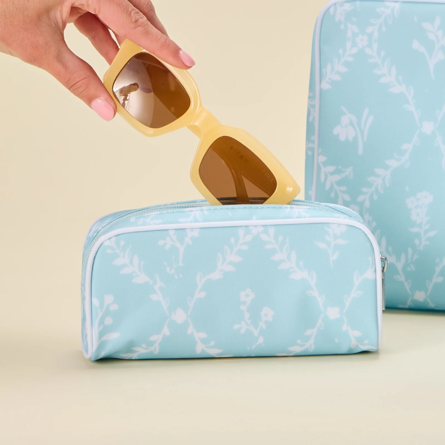 Small Patterned Toiletry Bag - Blue Trellis
