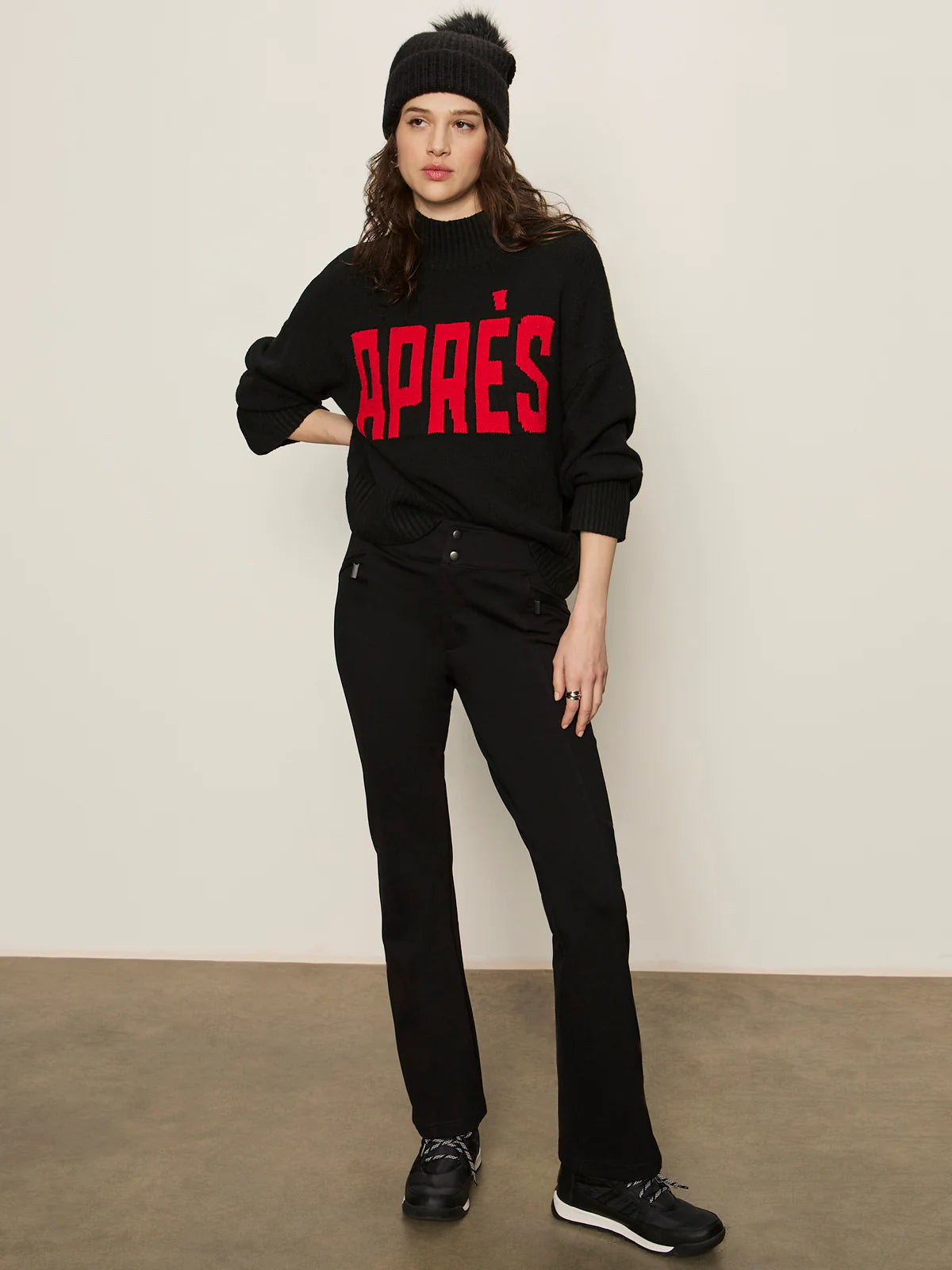 Apres Ski Sweater - Black/Mars Red