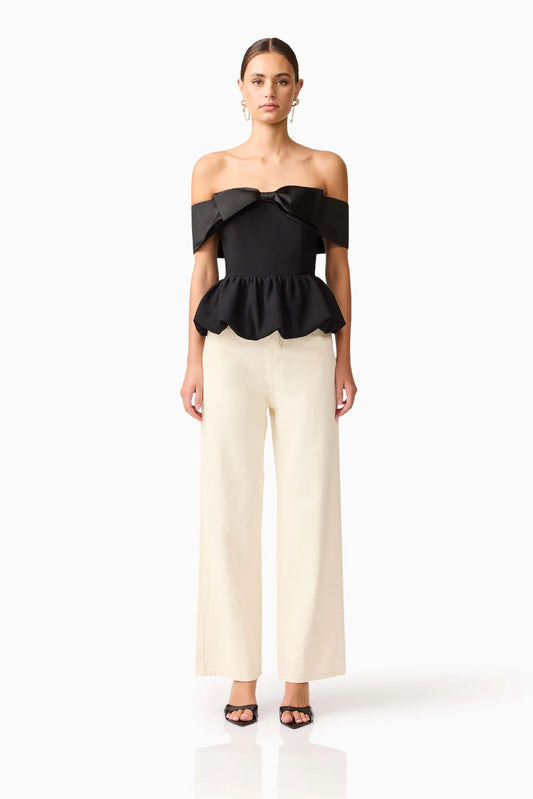 Sorrel Top in Black