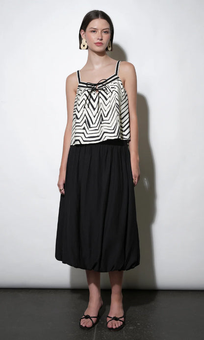 Delilah Bubble Midi Skirt With Side Button - Black