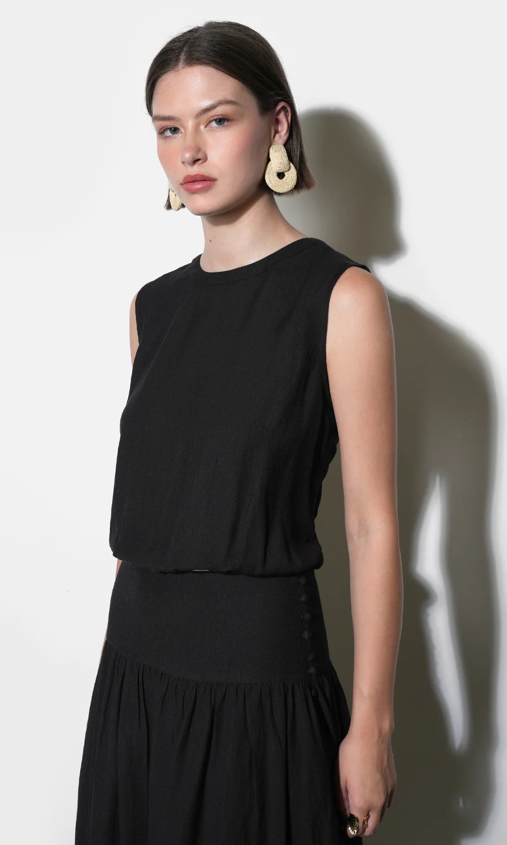 Maya Back Button Up Bubble Top - Black