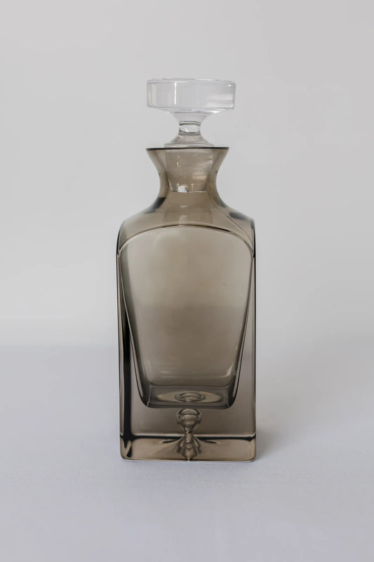 ESTELLE COLORED DECANTER - HERITAGE {GRAY SMOKE}