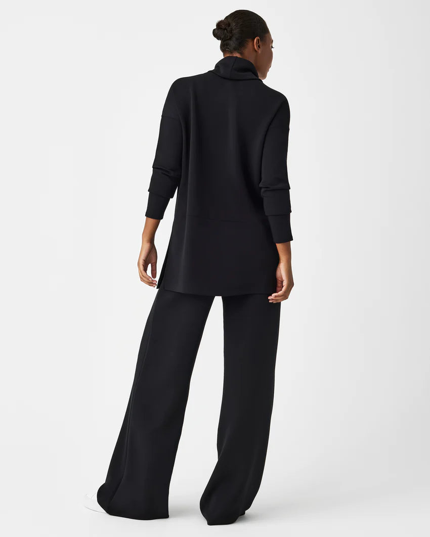 Spanx - AirEssentials Turtleneck Tunic - Very Black – Spinout