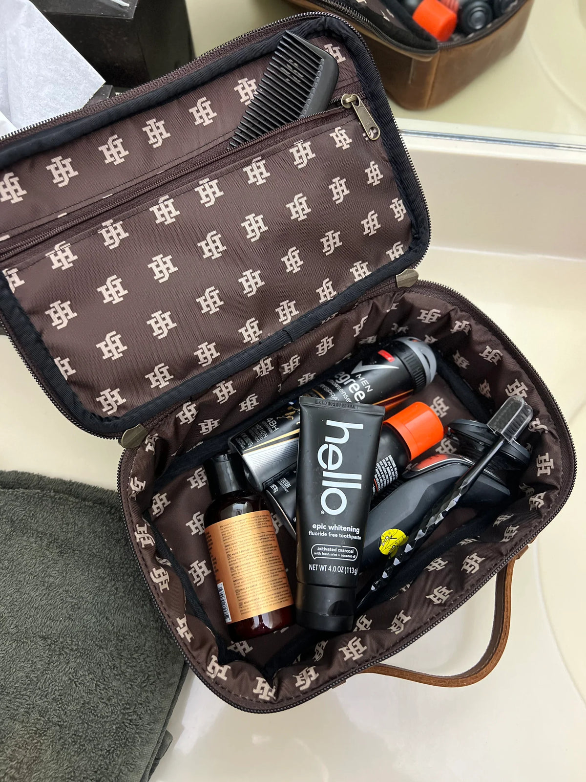 Jon Hart - JH Dopp Kit