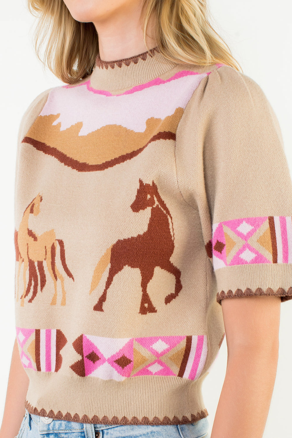 Short Sleeve Horse Detail Top - Beige