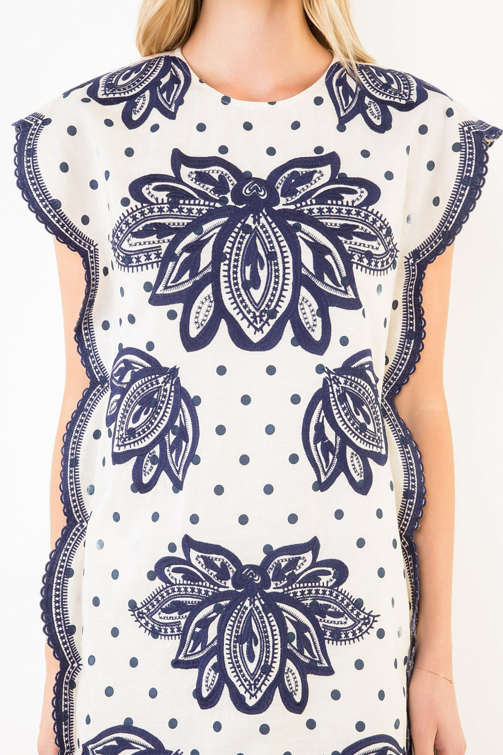 Short Sleeve Floral Embroidery Polka Dot Dress - Cream