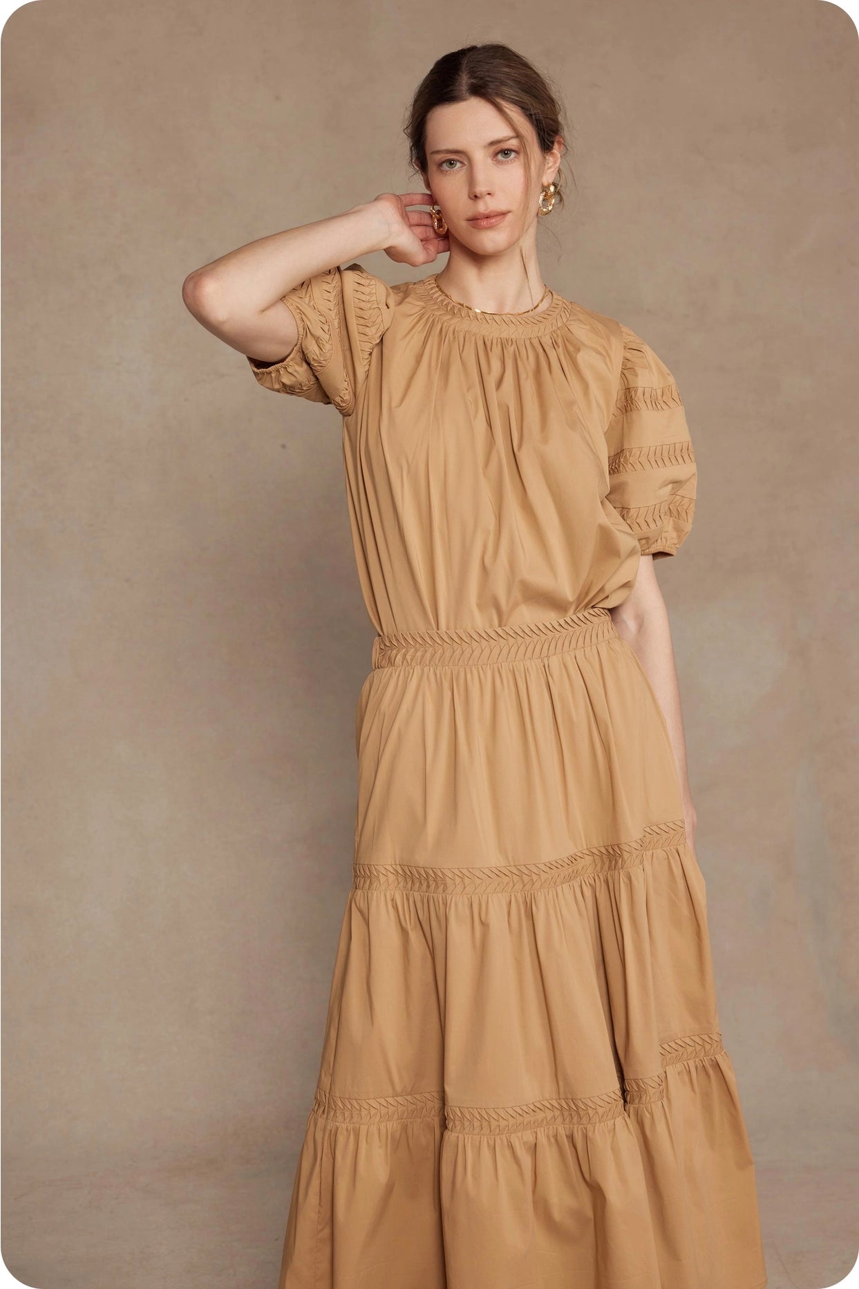 Reverse Pintuck Puff Sleeve Top - Tan