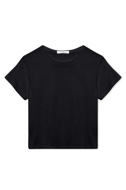Lisa - True Black