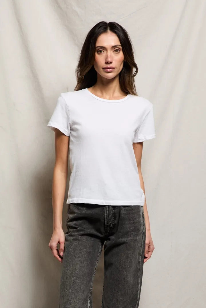 Lisa - White