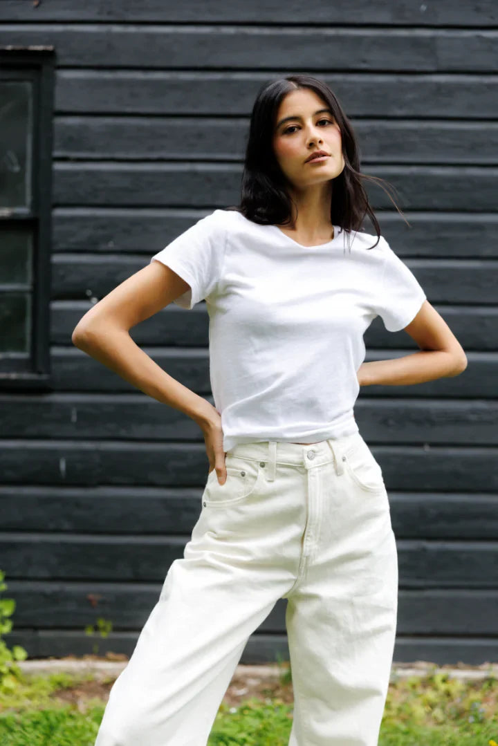 Lisa - White