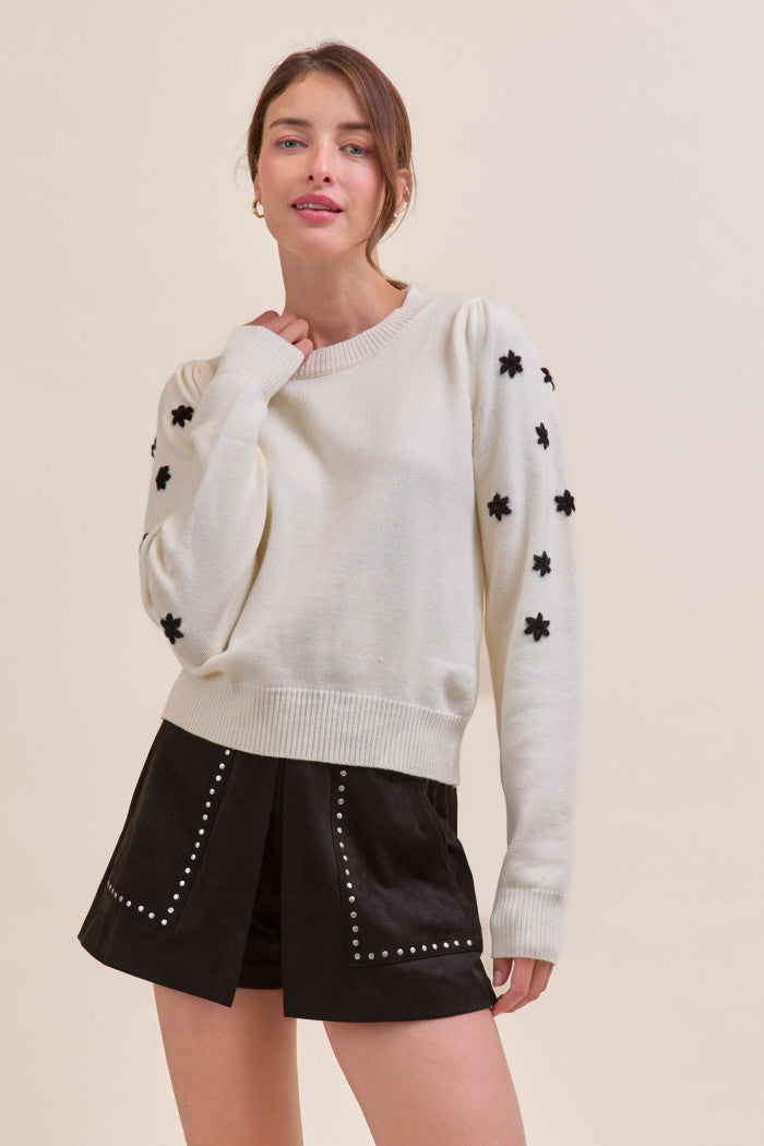 Floral Embroidered Pullover Sweater - Ivory