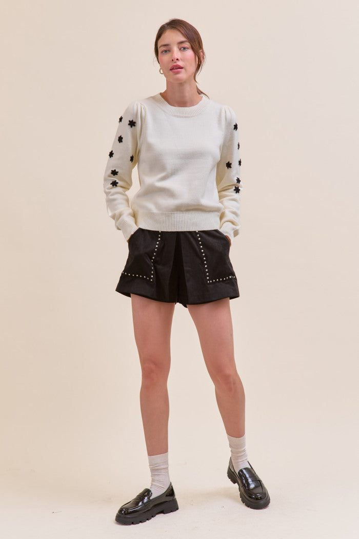 Floral Embroidered Pullover Sweater - Ivory