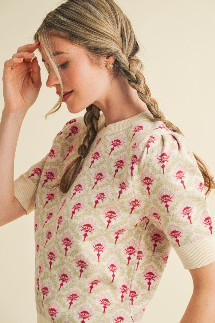 Floral Pattern Short Sleeve Sweater - Cream Rose Multi