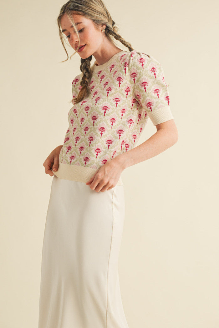 Floral Pattern Short Sleeve Sweater - Cream Rose Multi