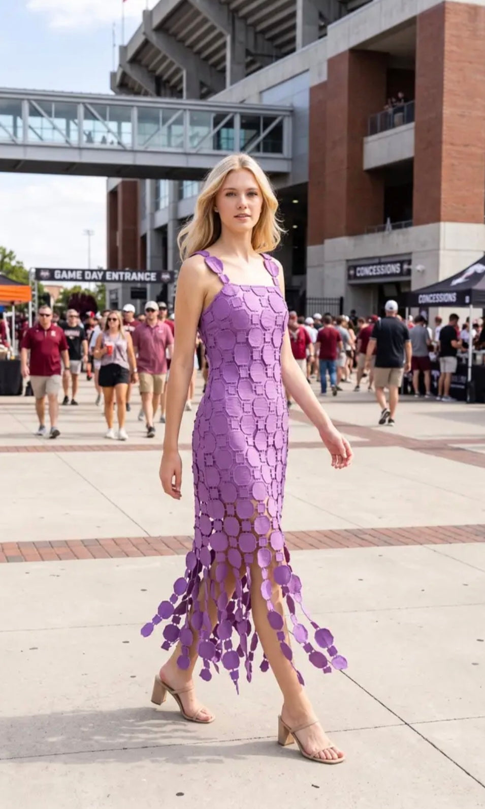 3D Lace Appliqué Fringe Hem Bodycon Midi Dress - Purple