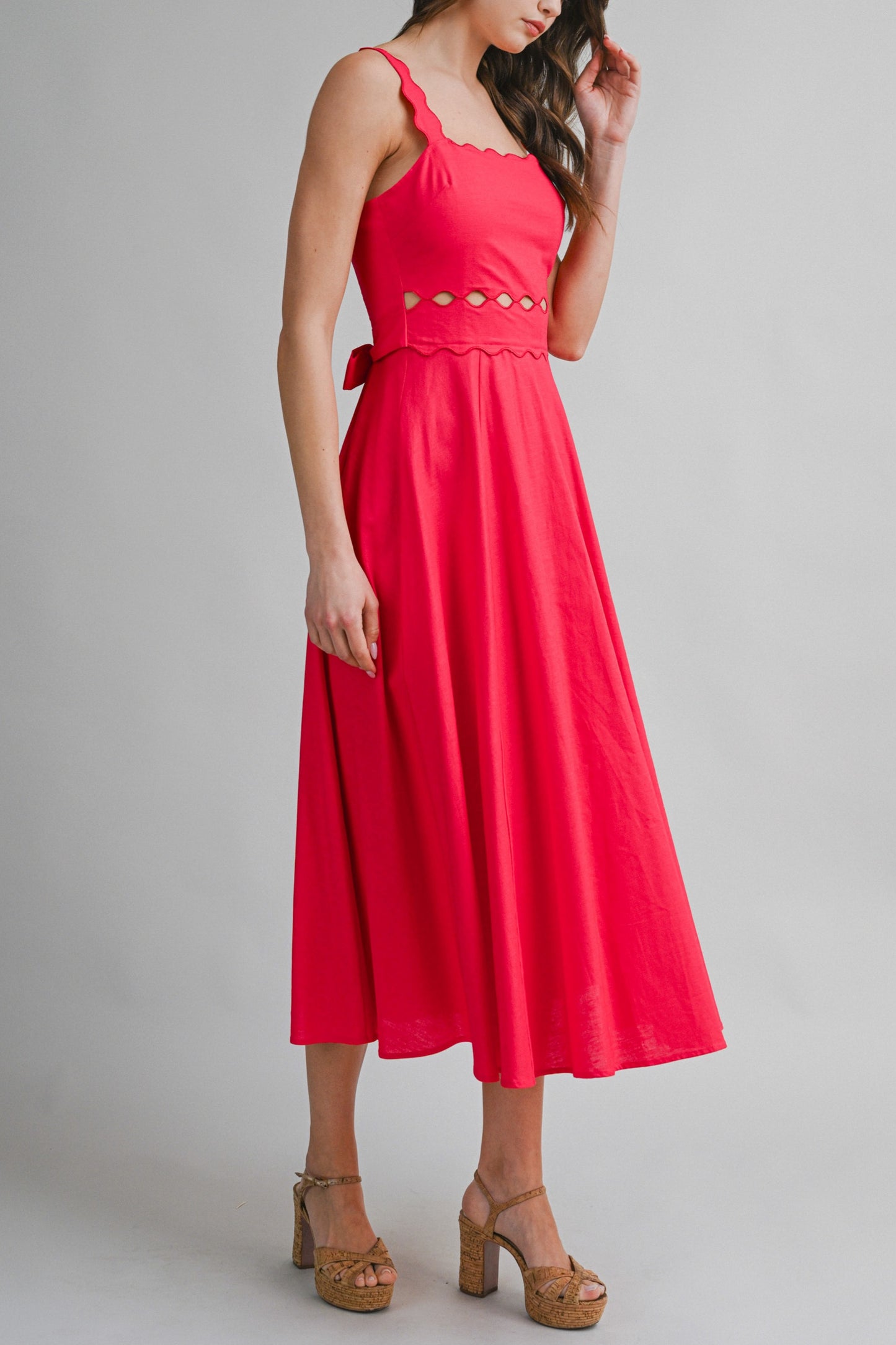 Scallop Detailed Midi Dress - Red